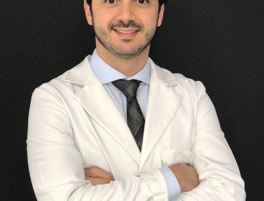 Dr Paulo Guimarães – Cirurgia Plástica (PhD)