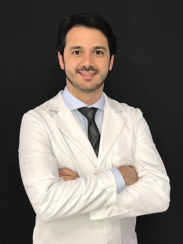 Dr Paulo Guimarães – Cirurgia Plástica (PhD)