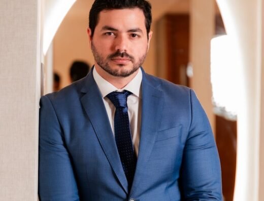 Dr Yago Santana